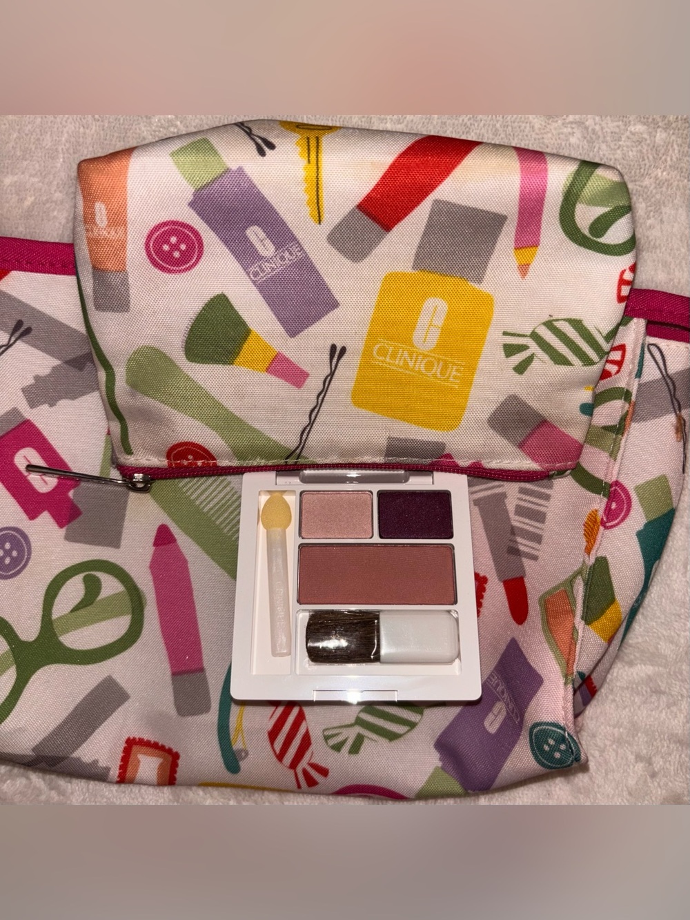 Clinique - All About Shadow Duo + Soft-Pressed Powder Blusher Compact NWOT + LE